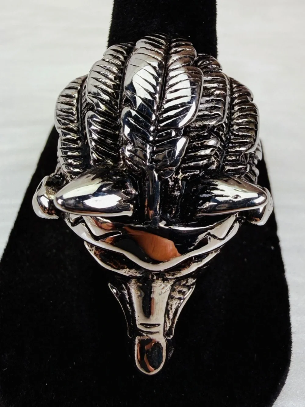 Silvertone Weighted Wolf Head Skull Accent Ring sz 8 1/4